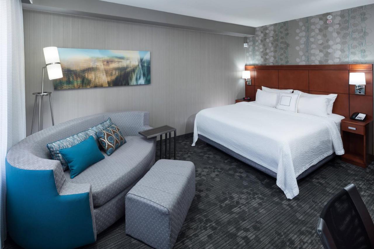 Courtyard Phoenix Chandler/Fashion Center Экстерьер фото
