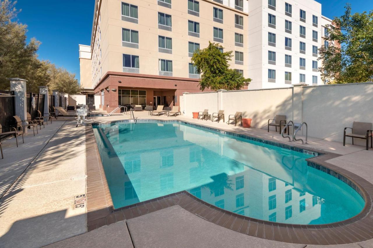 Courtyard Phoenix Chandler/Fashion Center Экстерьер фото